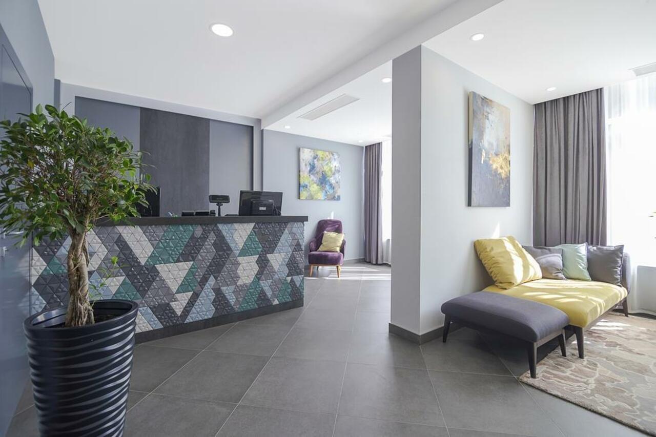 Favor Sport Hotel Kiev Exteriör bild