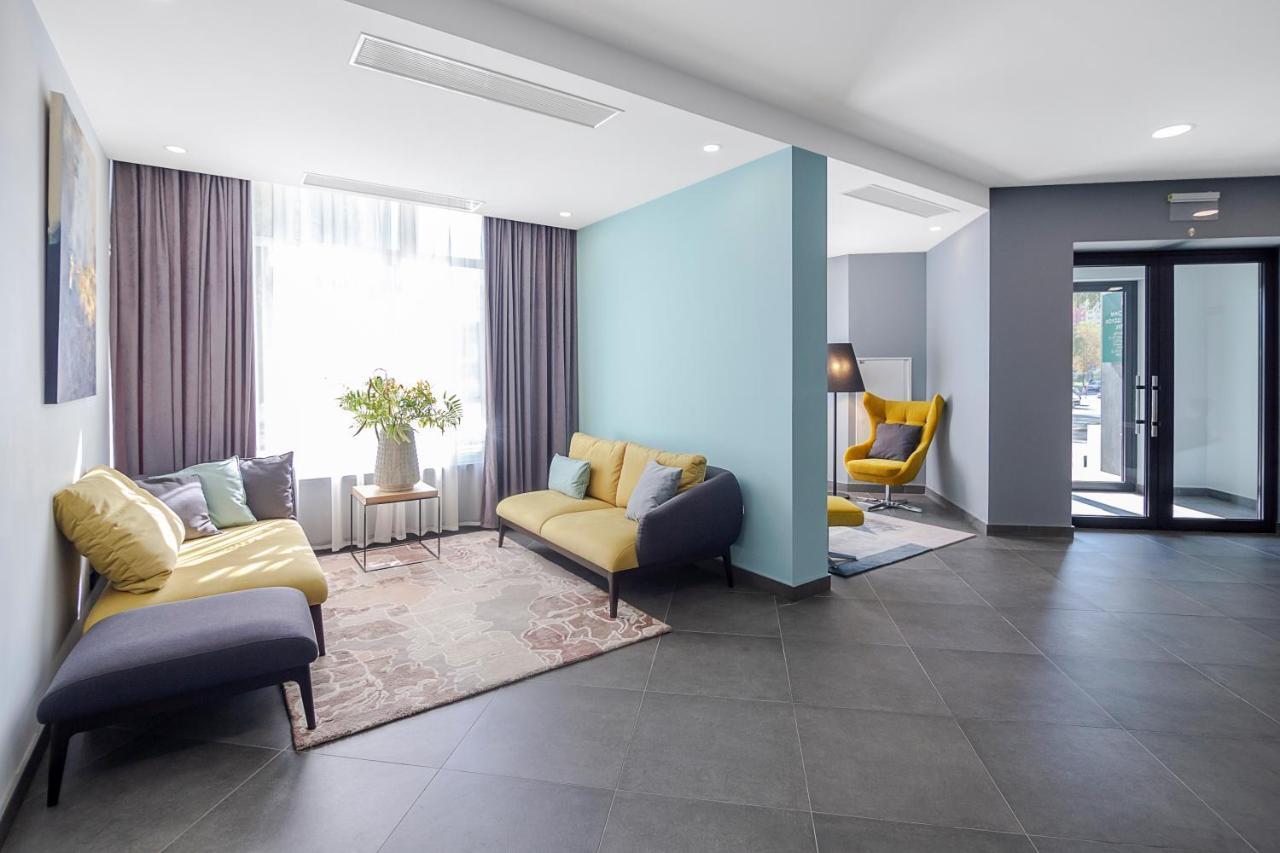 Favor Sport Hotel Kiev Exteriör bild