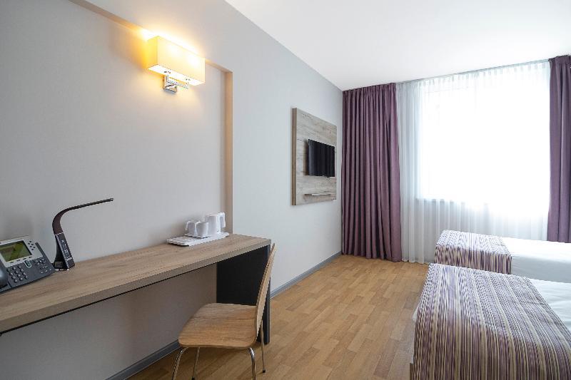 Favor Sport Hotel Kiev Exteriör bild